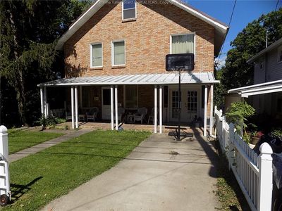 933 Somerset Dr, Charleston, WV, 25302