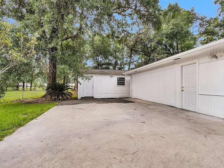 21630 Punkin St — Photo 48