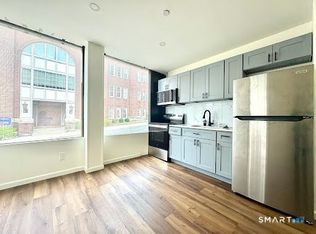61 Field St 101, Waterbury, CT 06702