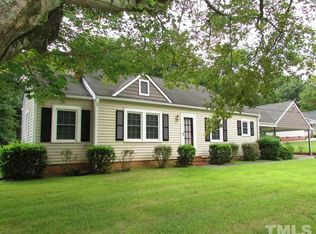 511 Chub Lake St, Roxboro, NC 27573