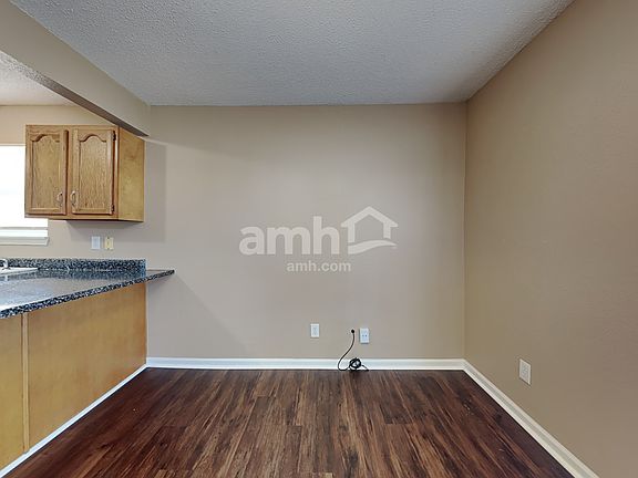 5th image of 1387 Egret Ln