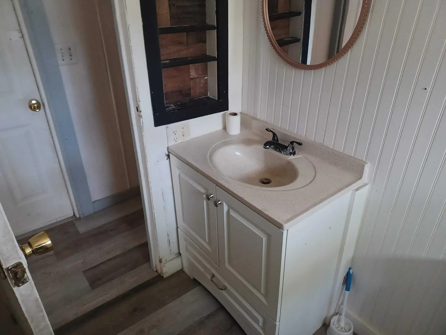 2 bed, 890 sqft, $850 — Photo 2
