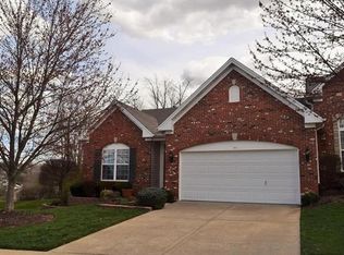51 Eagle Cove Ln, Saint Charles, MO 63303