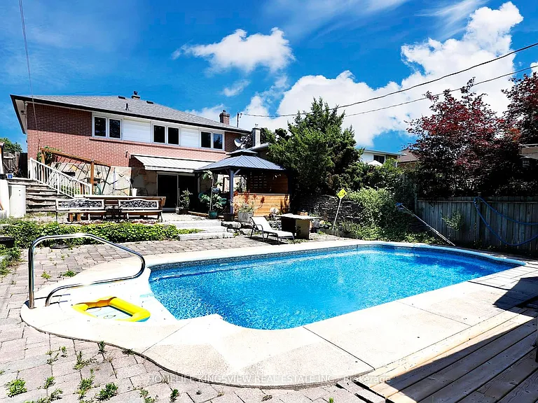 110 Longfield Rd — Photo 35