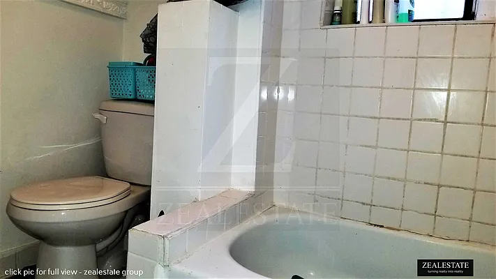 Rented by ZealEstate Group Inc | media 28