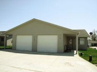 703 William St, Perry, IA 50220