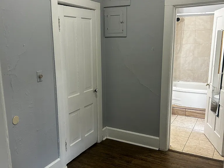 1522 S 29th St #2 — Photo 7