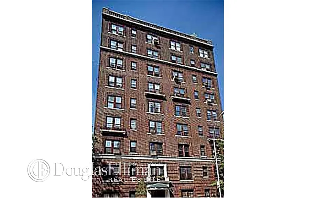 Sold by Douglas Elliman | media 18