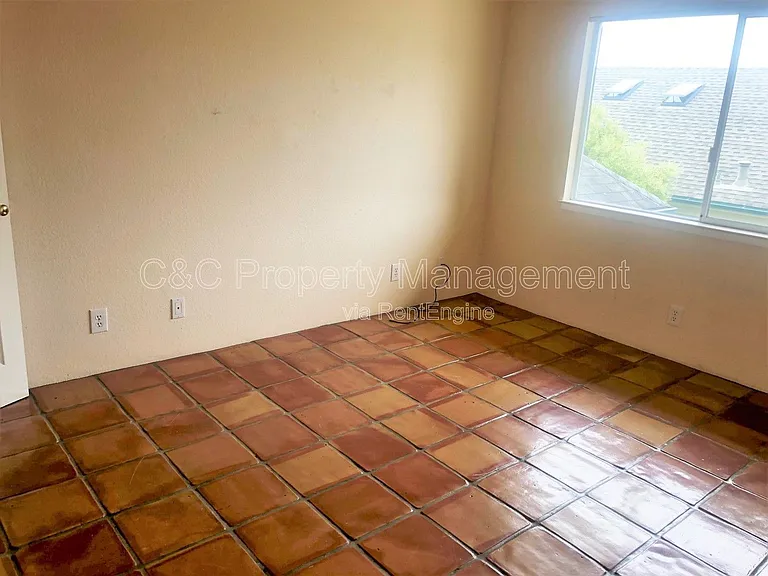 274 Watson St #A — Photo 6