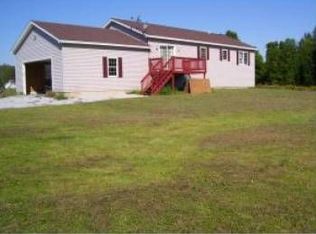 92 Greenwoods Rd, Alburg, VT 05440