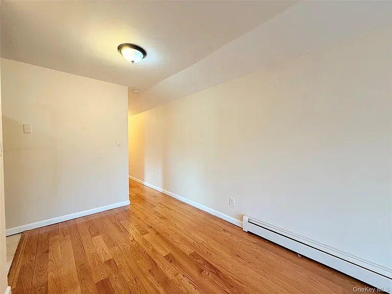 239-13 86th Ave #2 — Photo 4