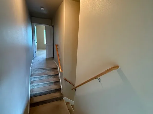 1296 SW Mill Pond Pl #300, Bend, OR 97702