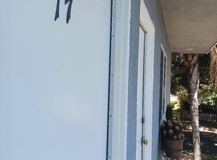 411 N Summit Ave APT 17, Pasadena, CA 91103