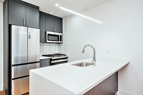 1247 Atlantic Ave #806 Photo 1