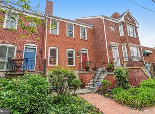 615 N West St, Alexandria, VA 22314