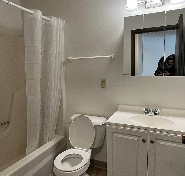 Village Garden Apartments — Photo 20