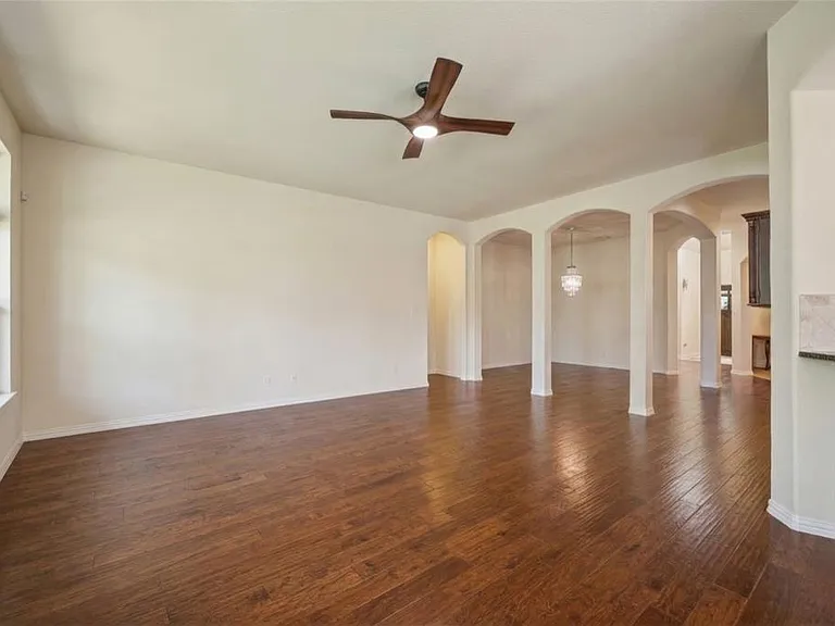 2748 Marshall Trl — Photo 11