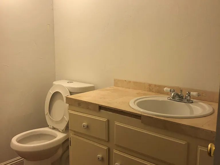 652 Arbula Dr — Photo 8