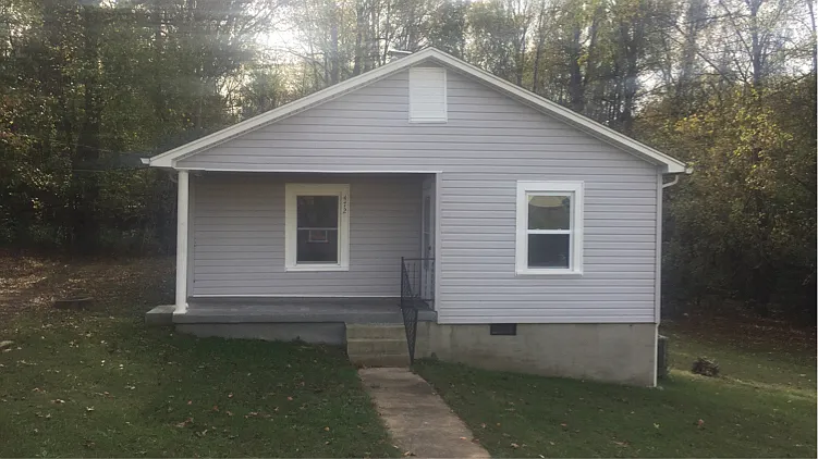 472 Mayfield Rd — Photo 9