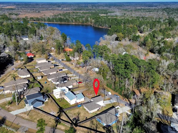 15291 Arrowhead Loop W, Willis, TX 77378