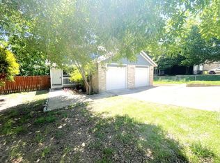 2003 Kenneth Ave, Austin, TX 78741