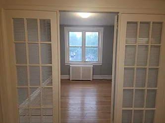 103-21 Metropolitan Avenue
