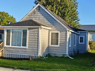 13 Wills St, Chatham Kent, ON N8A 1B1