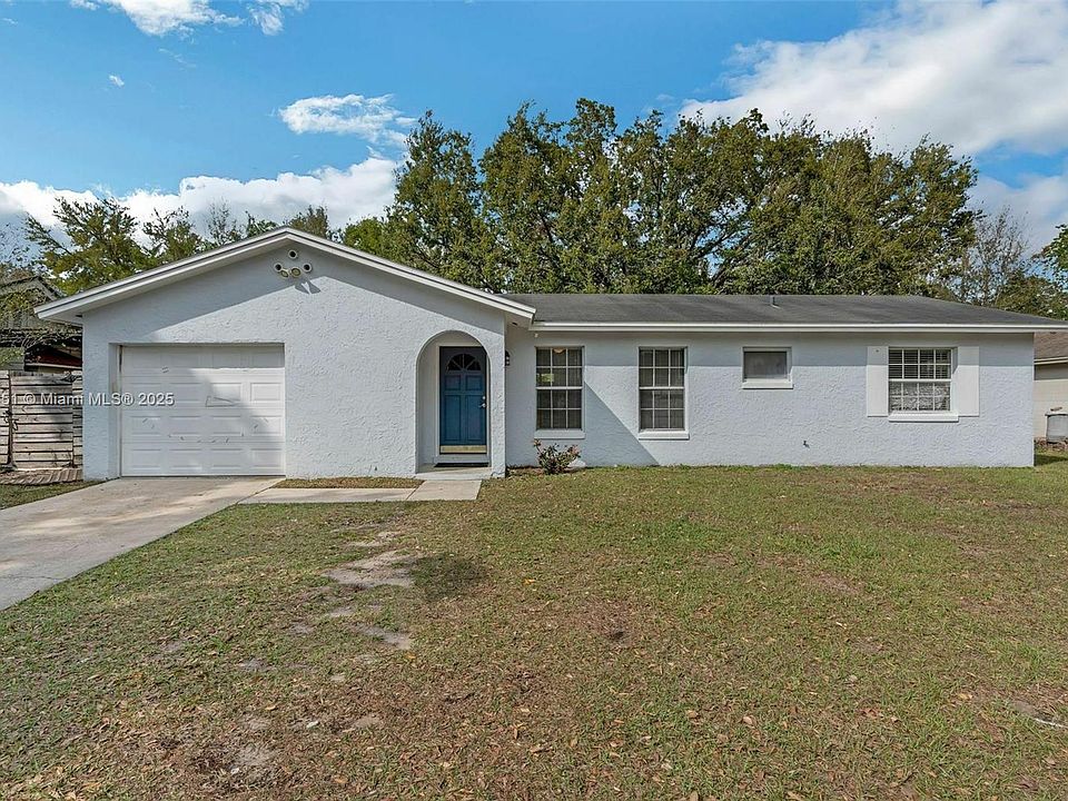 1st image of 7561 Laurel Springs Dr