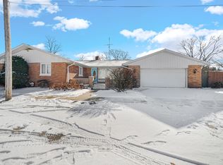 402 Schricker Ave, North Judson, IN