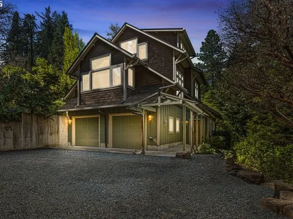2089 Graham Dr, Eugene, OR 97405