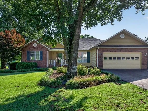 2526 Park West Dr, Cookeville, TN 38501