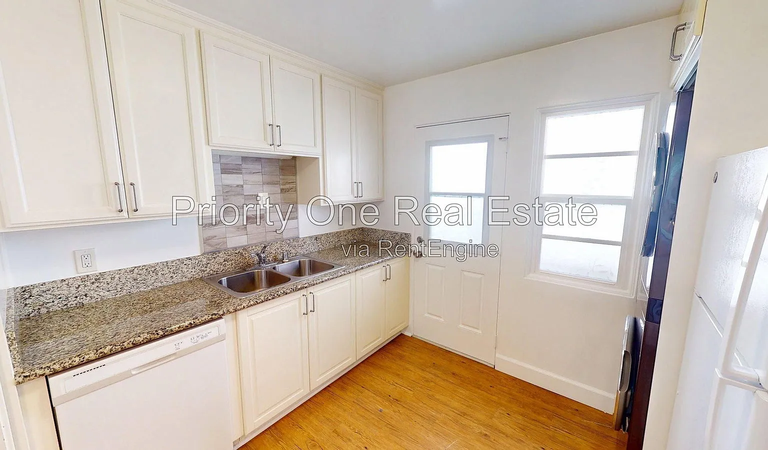 2 bed, 1.0 bath, 780 sqft, $2,200 — Photo 4