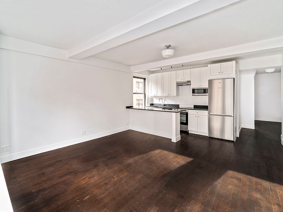 1st image of 253 W 72nd St APT 1011