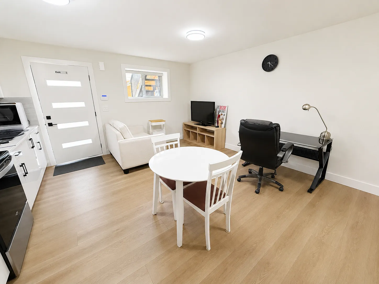 1 bed, 484 sqft, $1,900 — Photo 3