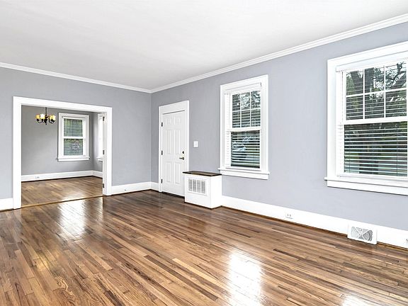 4th image of 3403 Abingdon Rd