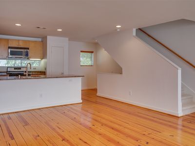 3840 San Jacinto St, Dallas, TX, 75204