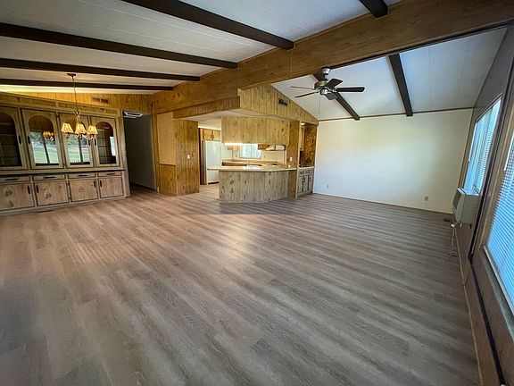 3rd image of 1272 Kingslane Ct