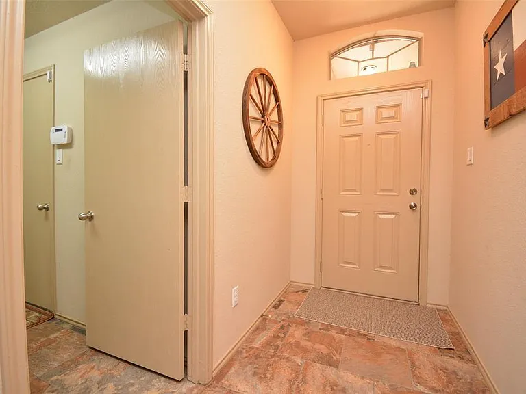 20410 Shiloh Mist Ln — Photo 5