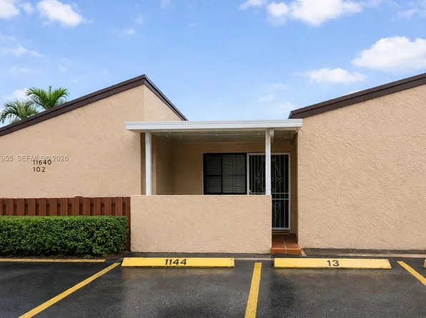 11640 SW 2nd St #54, Sweetwater, FL 33174