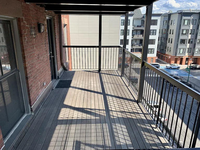 Private Outdoor Deck