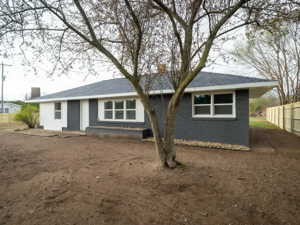 5975 Baseline Rd, Grand Junction, MI 49056