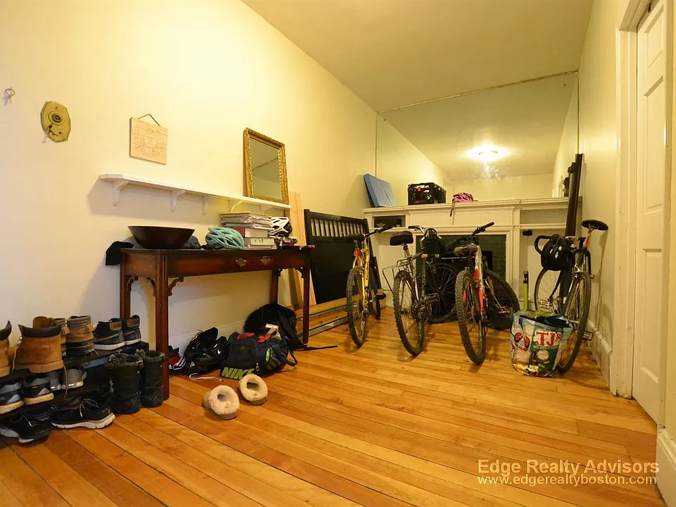 internal_unit_photo_15816829_3.75