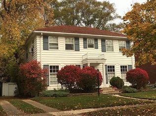 737 Clinton Pl, Evanston, IL 60201