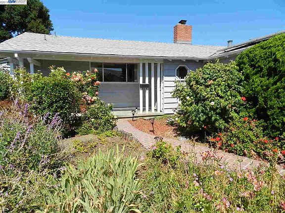 2nd image of 31729 Greenbrier Ln