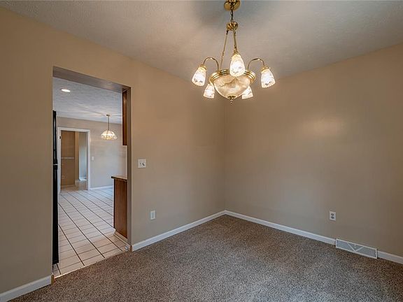5th image of 12281 Nantucket Dr