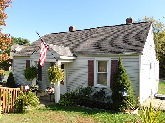 2nd image of 1531 Edmund Ave NW