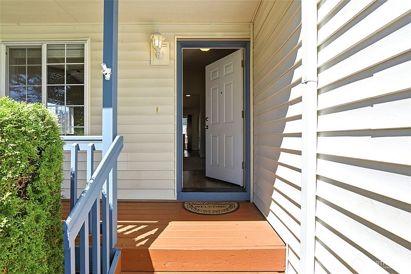 2nd image of 2300 NE 79th Avenue