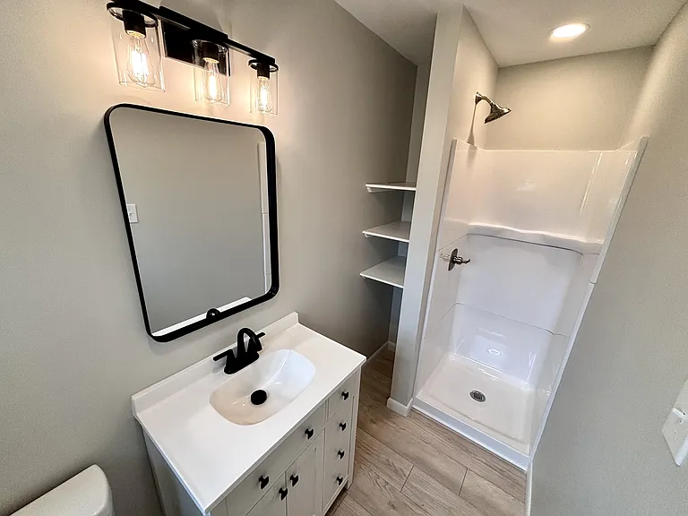 120 Willow Dr — Photo 8
