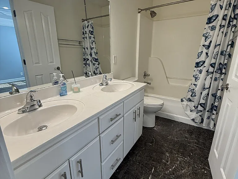 1252 Ballater Dr — Photo 12
