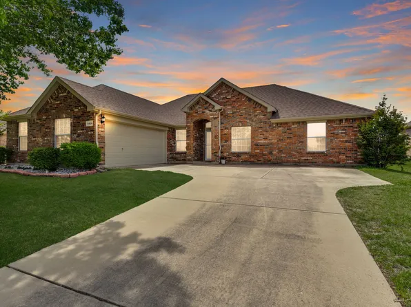 6406 Morning Dew Dr, Midlothian, TX 76065